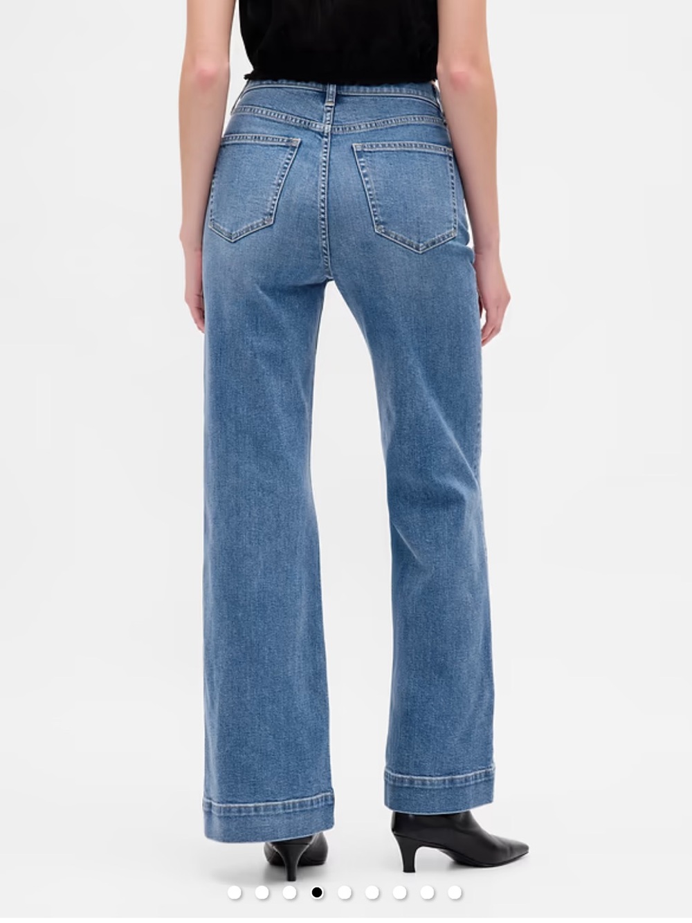 Gap High-Rise Relaxed Flare Jeans - Picture 3 of 14